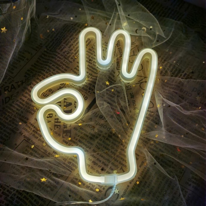 Неоновый подвесной ночник «OK», USB, тёплое свечение (25,5х19,5 см) 