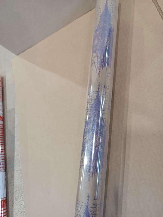 Крафт бумага &quot;Лондон&quot; фиолетовый цв. на коричневом фоне 70 см*8,5 ярд 