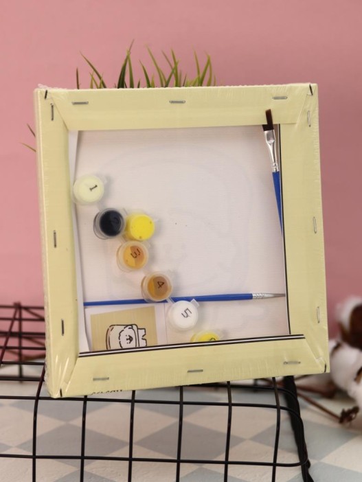 Картина по номерам на подрамнике Draw Me! «Dog and bread», (20*20 см) 