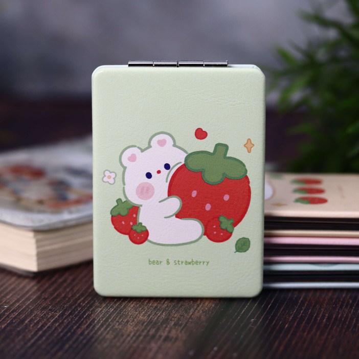 Зеркало "Bear strawberry", green 