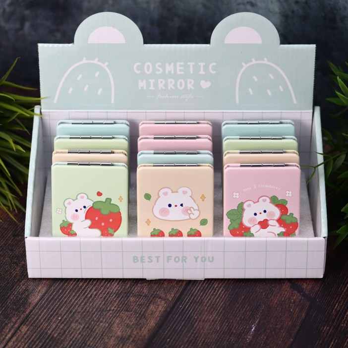 Зеркало "Bear strawberry", green 