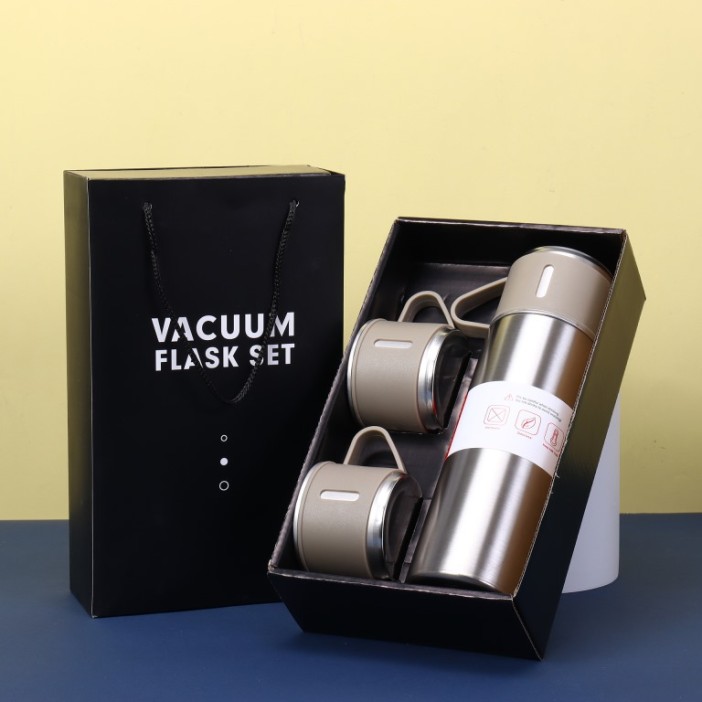 Набор из термоса и 2 чашек &quot;Classic&quot;, silver (500 ml) 