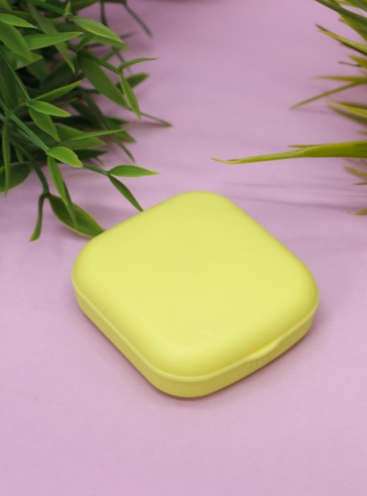 Контейнер для линз «Classic square», green 
