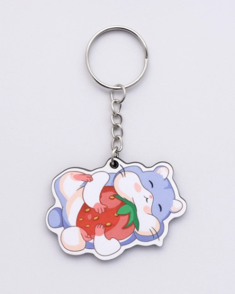 Брелок ECO из дерева "Хомячок и клубника"