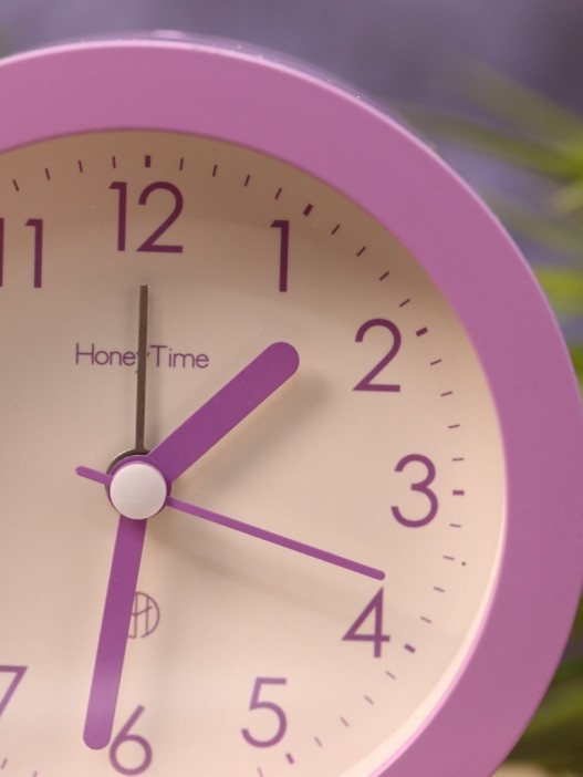 Часы-будильник «Style», violet (4,7х10 см) 