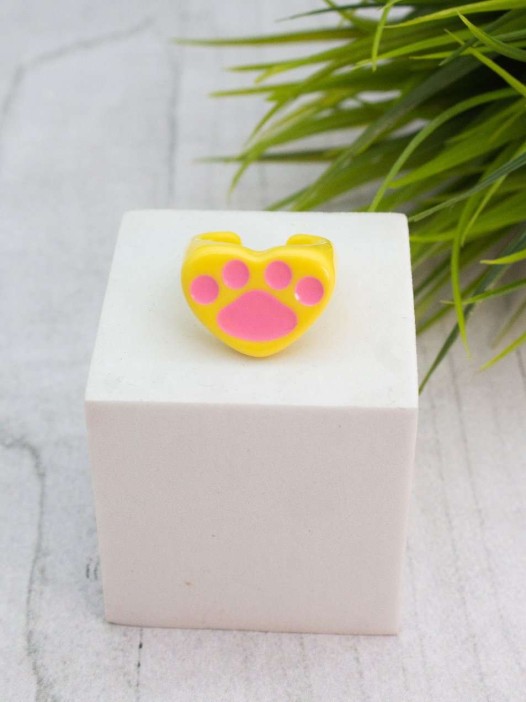 Кольцо акриловое GIRLY "Лапка в сердце", желтое (d=1,7 см) 