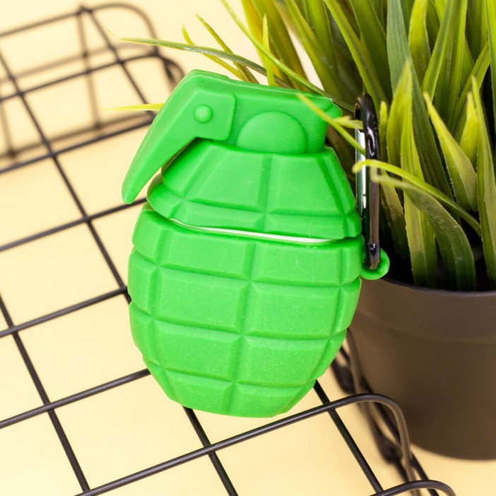 Чехол для airpods "Bomb" 