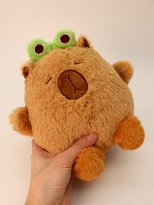 Мягкая игрушка &quot;Capy frog hair band&quot;, brown, 20 см 