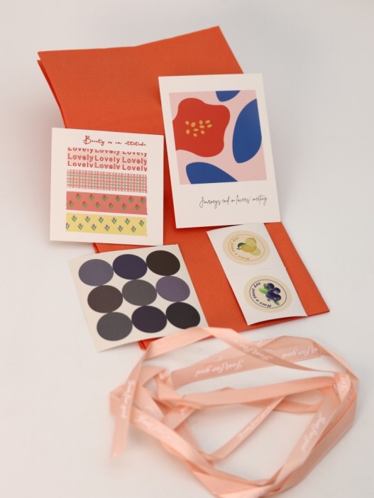 Упаковочный набор д/подарков (2 листа+лента+открытка+5 наклеек) &quot;Citrus Delight&quot;,50x70см 