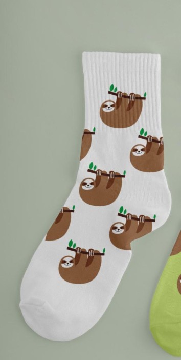 Носки женские "Sloth on branch", р. 35-40, белый 