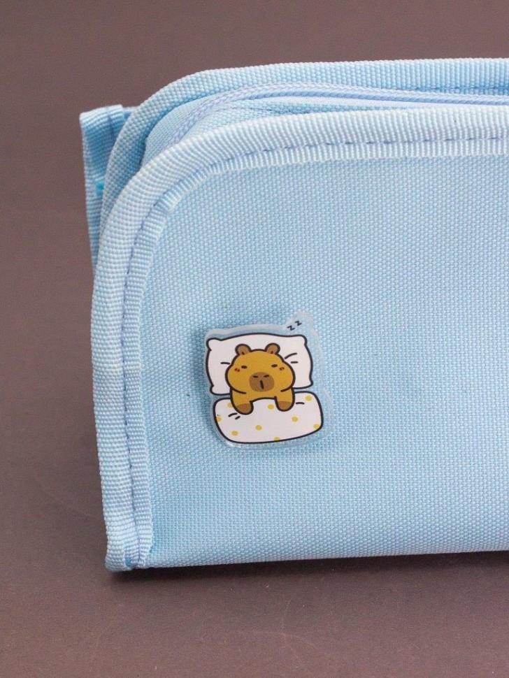 Значок акриловый iLikeGift "Капибра в постели"