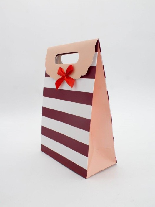 Пакет подарочный (M) &quot;Many stripes&quot;, red (19x 9 x 27) 