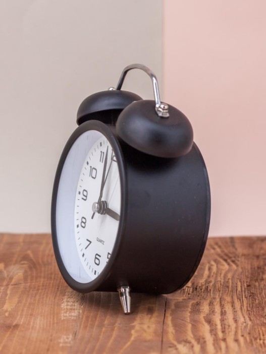 Часы-будильник "Classic model", black (14,2х10,3 см) 