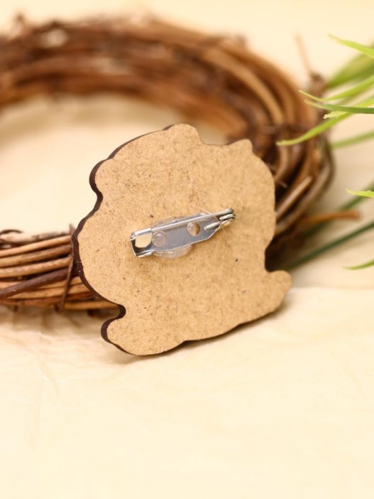 Значок ECO из дерева "Хомячок и пончик" 