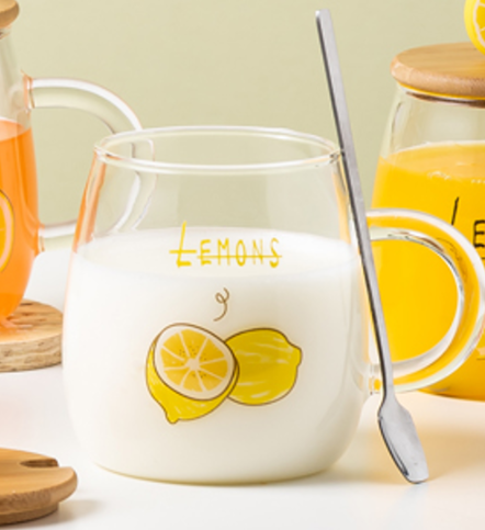 Кружка стеклянная &quot;Half of the lemon&quot;, yellow (470 мл) 