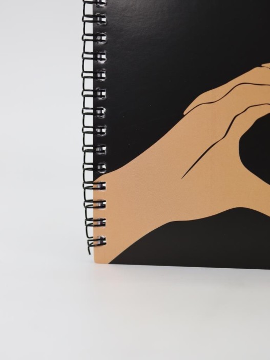 Скетчбук «Heart in my hand», 14х20 см,  плотность 100 гр 