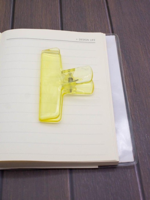 Зажим канцелярский &quot;Transparent&quot;, yellow (7.6*6.3 см) 