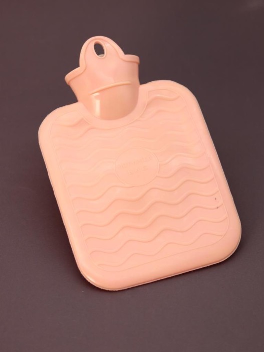 Грелка плюшевая с ремешком &quot;Plush friends&quot;, strawberries, 400 мл (21*15,2 см) 