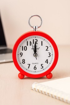 Часы-будильник "Every day", red