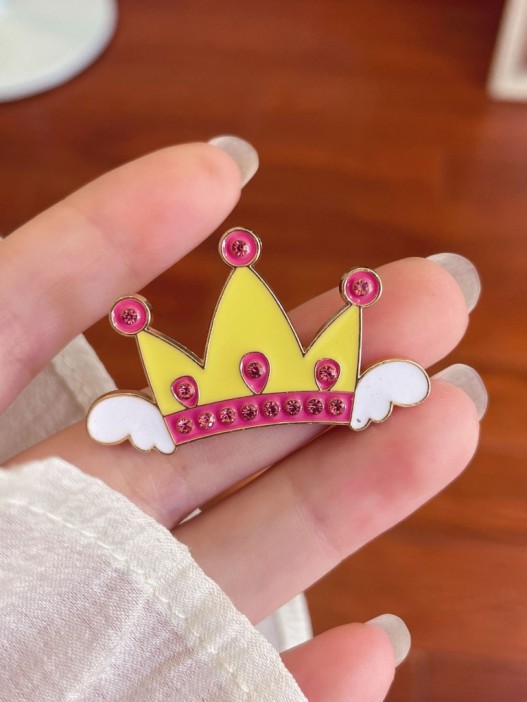 Значок металлический iLikeGift &quot;The winged crown&quot; 