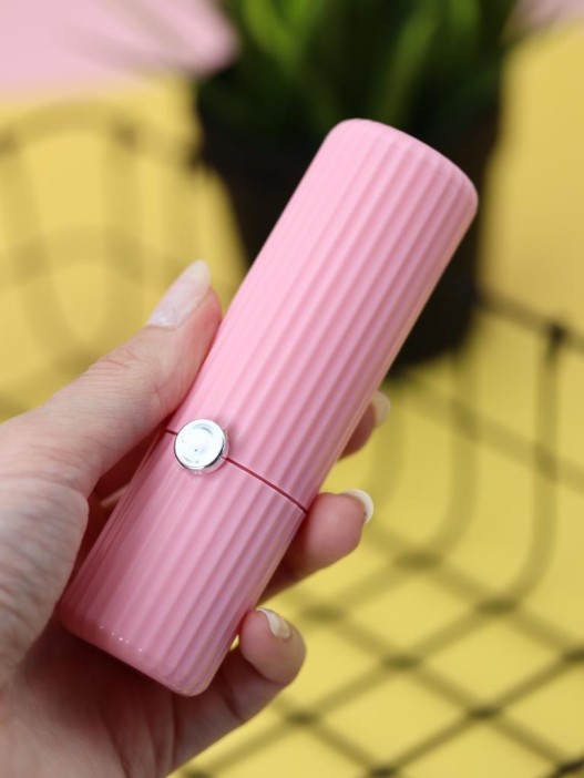 Ролик для чистки одежды компактный iLikeGift &quot;Pink cylinder&quot;, (11*3 см) 