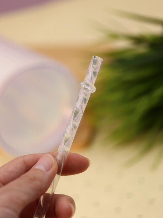 Тамблер iLikeGift &quot;Heart grid&quot;, white (720 мл) 