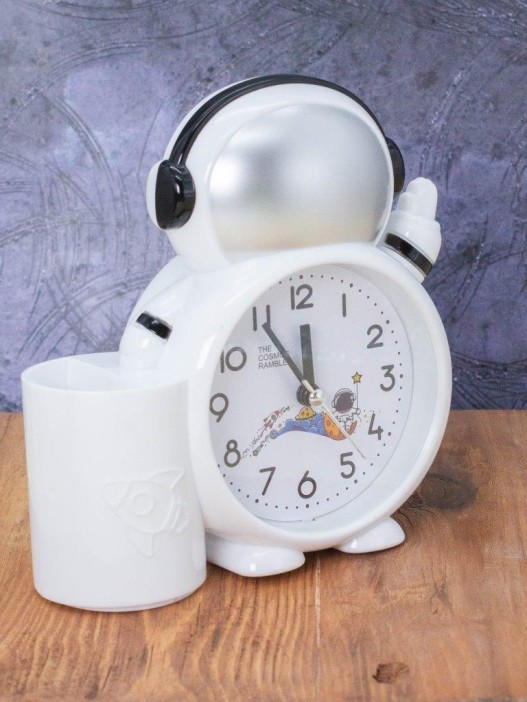Часы-будильник с подставкой для канцелярии «Astronaut», white (14,5х14 см) 
