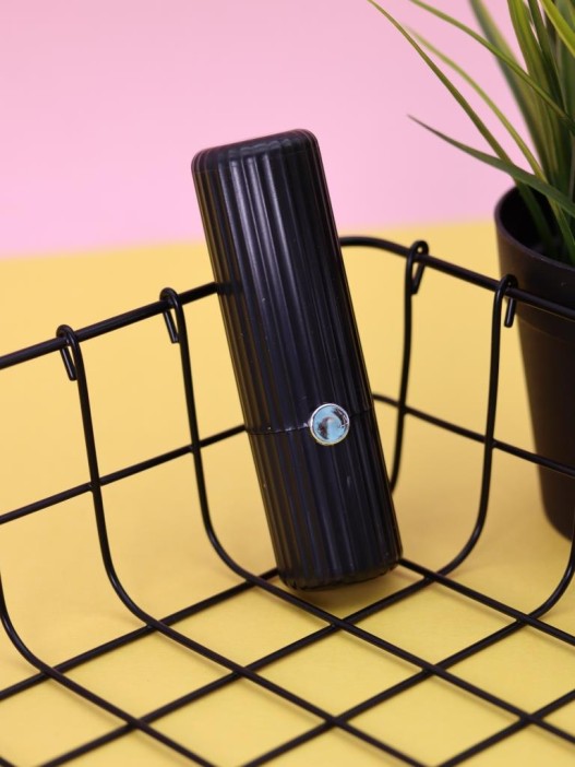 Ролик для чистки одежды компактный iLikeGift &quot;Black cylinder&quot;, (11*3 см) 