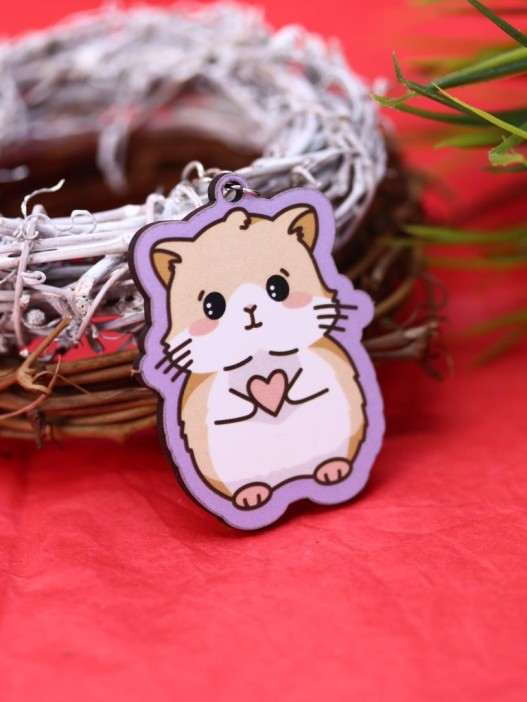 Брелок ЭКО из дерева "Романтичный хомячок" 