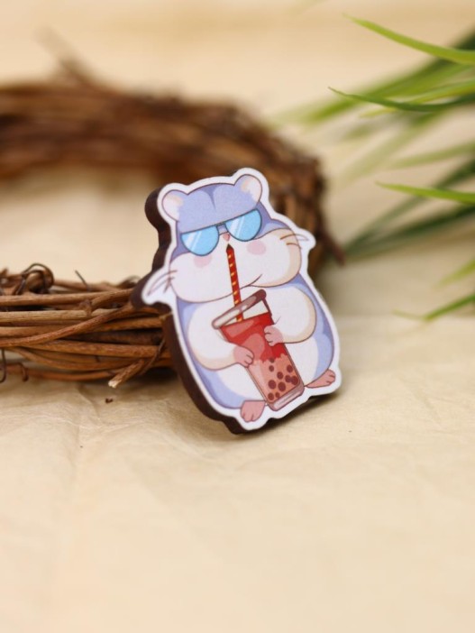 Значок ECO из дерева "Хомячок и баблти" 