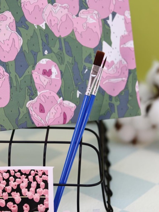 Картина по номерам на подрамнике Draw Me! «Beautiful flowers», (20*20 см) 