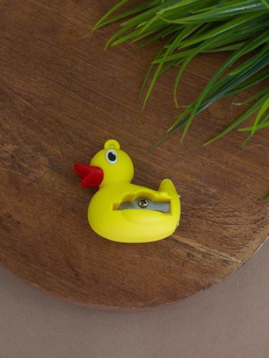 Точилка &quot;Уточка&quot; желтая 4*3 см 