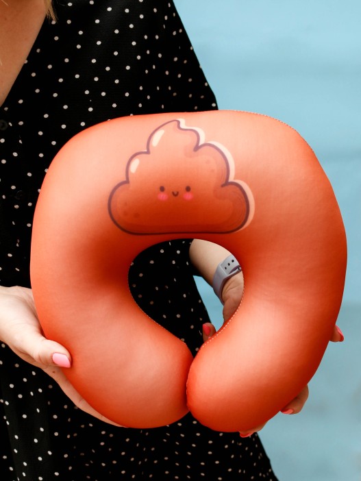 Подголовник антистресс Hugme toys «Какашка» 