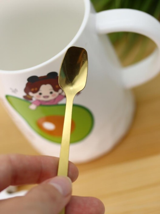 Кружка керамическая "Avocado hug" 