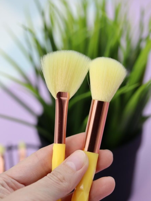 Набор кистей для макияжа &quot;Prism Beauty&quot;, 8 кистей, yellow 