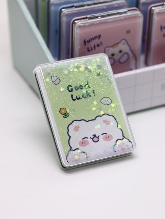 Зеркало шейкер раскладное &quot;Good luck Bear&quot;, зеленое, 8*6 см 