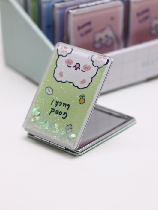 Зеркало шейкер раскладное &quot;Good luck Bear&quot;, зеленое, 8*6 см 