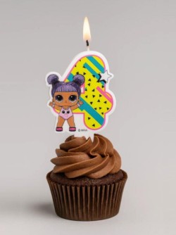 Парафиновая свеча в торт "LOL. Цифра 4 , с героем"