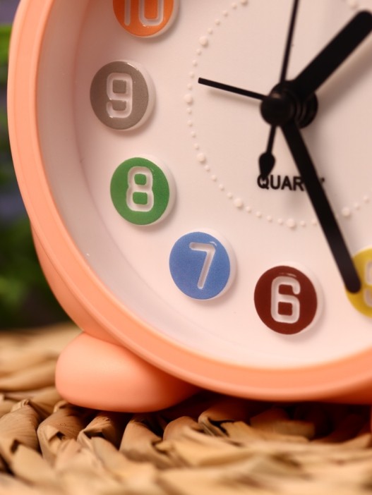 Часы-будильник «Rainbow rabbit», pink (14,5х12 см) 