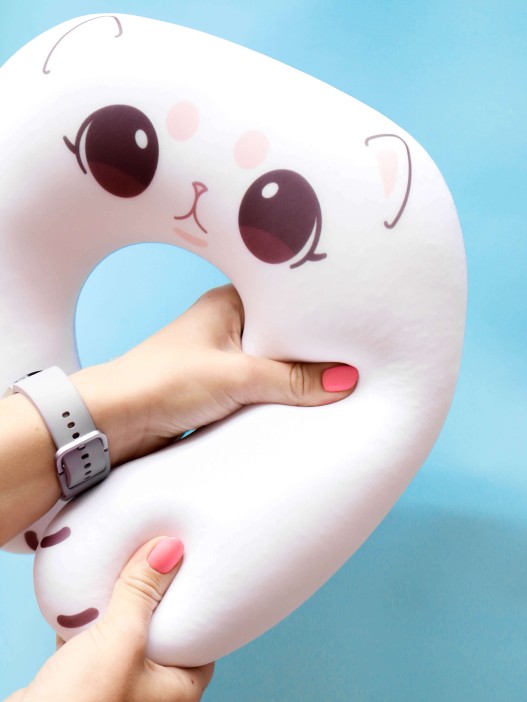 Игрушка- Подушка для шеи Hugme toys «Котик» 