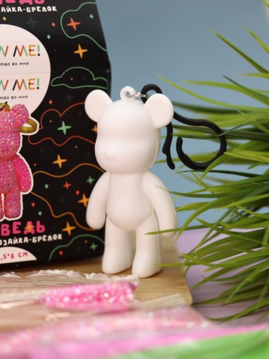 Алмазная мозаика на брелоке Draw Me! «Fuchsia bear», (4,5*3,5*8 см) 
