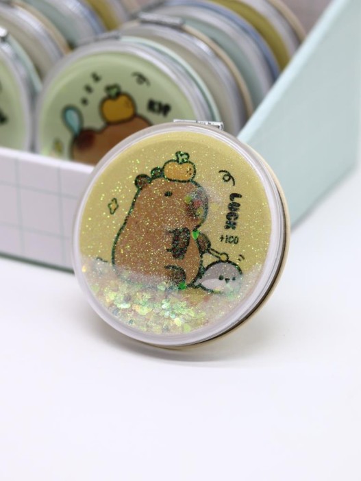 Зеркало шейкер раскладное &quot;Capybara&quot;, жёлтое, 7*7 см 