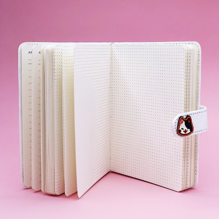 Блокнот &quot; Matte cat&quot;, white 