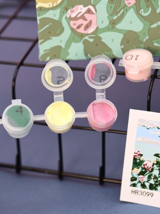 Картина по номерам на подрамнике Draw Me! «Yellow-pink flowers», (20*20 см) 