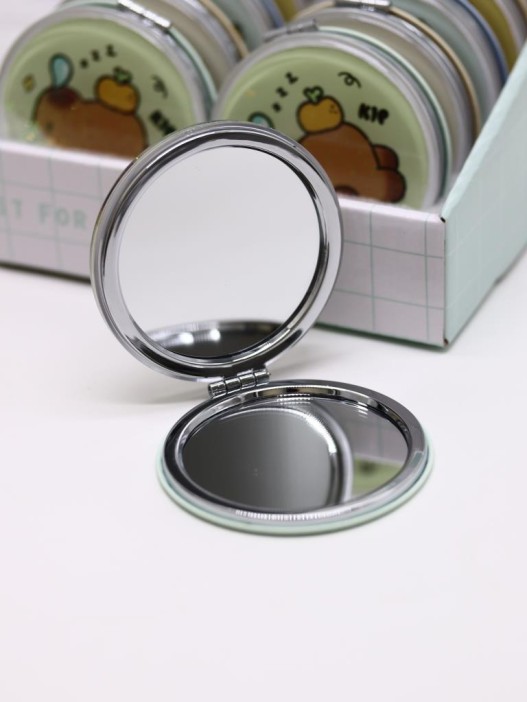 Зеркало шейкер раскладное &quot;Capybara&quot;, зелёное, 7*7 см 