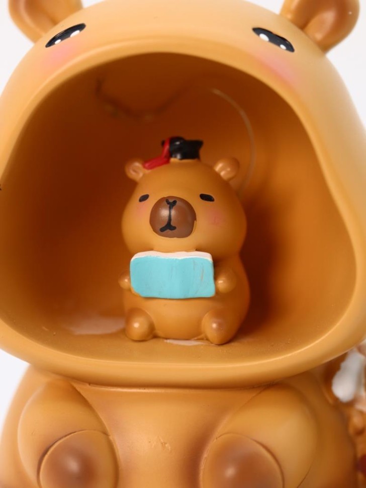 Ночник - подставка для канцелярских принадлежностей "Capybara student" (13.8 см)