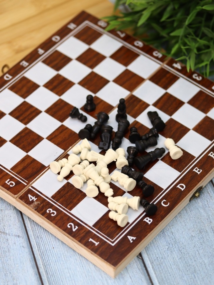 Игра настольная 3 в 1 "Шахматы, шашки, нарды" 25*25см