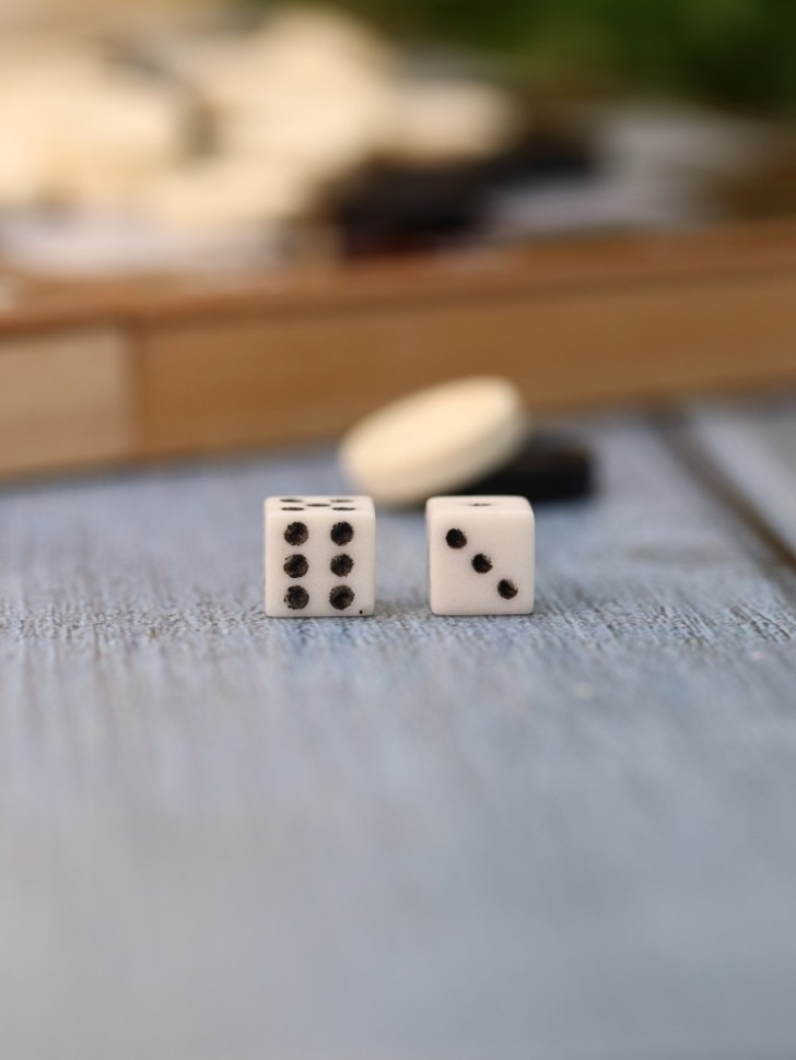 Игра настольная 3 в 1 "Шахматы, шашки, нарды" 25*25см
