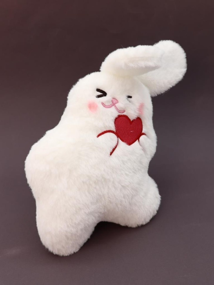 Мягкая игрушка "Кривой кролик с сердечком", 20 см