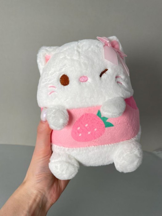 Мягкая игрушка "Cat bow strawberry", 18 см 